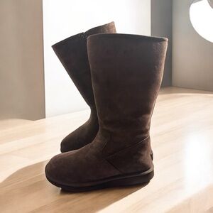 Ugg Sumner Chocolate Boot
